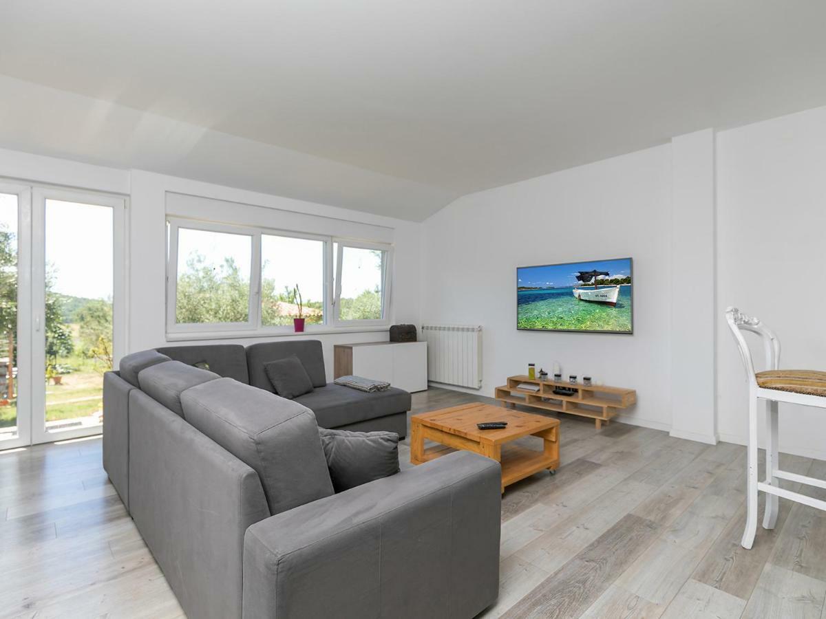 Oliver Art Apartment 포레치 외부 사진